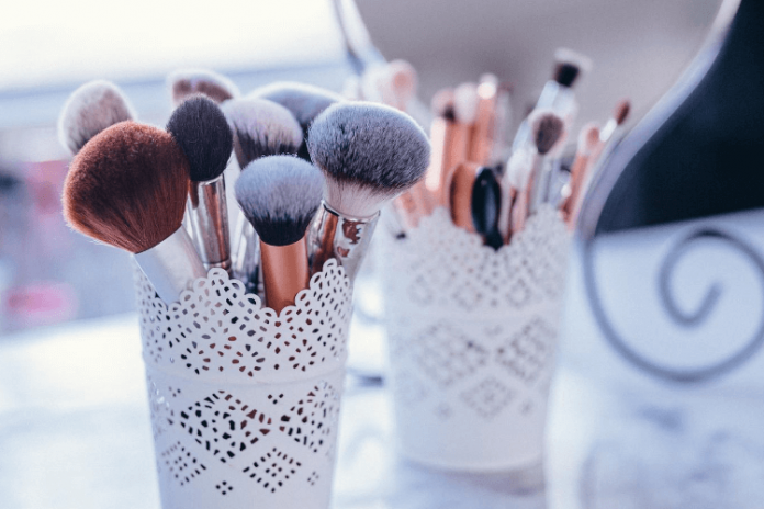 How To Dry Makeup Brushes Fast