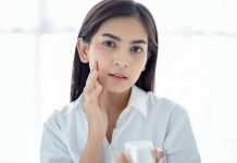 Skincare For Sensitive Skin: Keep Your Skin Glowing With 5 Natural Ingredients Skincare For Sensitive Skin